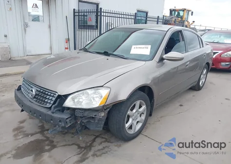 2005 Nissan Altima 2.5 S from USA, damaged, VIN 1N4AL11D25C101331